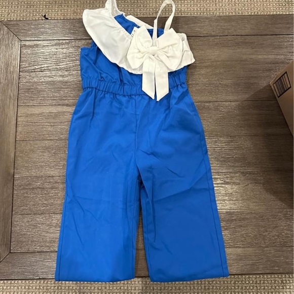 Jumper - Picture 1 of 2